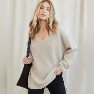 Jenni Kayne Shaker V-Neck Sweater Oatmeal Wool Cashmere Ribbed